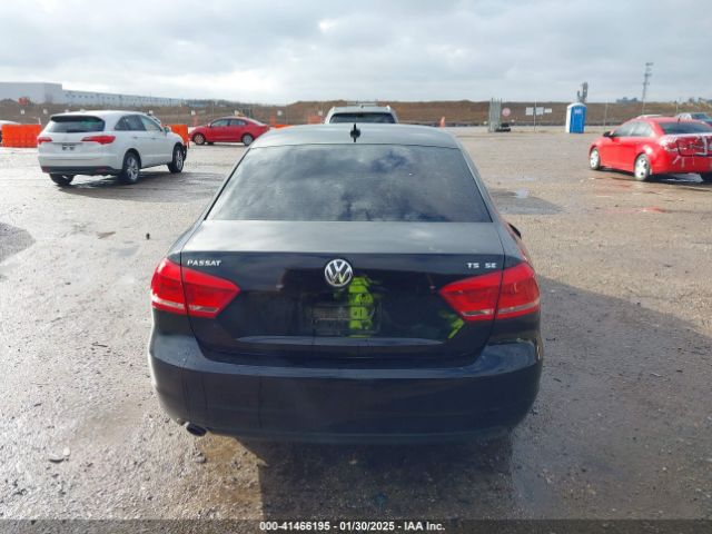 1VWBT7A35EC040417 Volkswagen Passat 1.8t Se