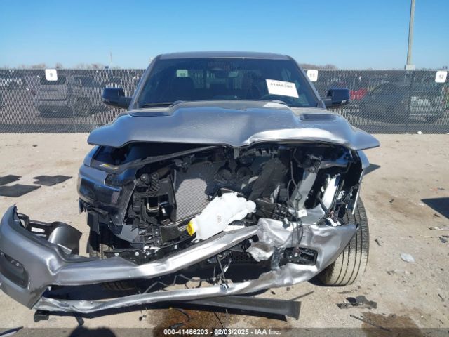 1C6SRFJP5SN657354 RAM 1500 Laramie  4x4 5'7 Box