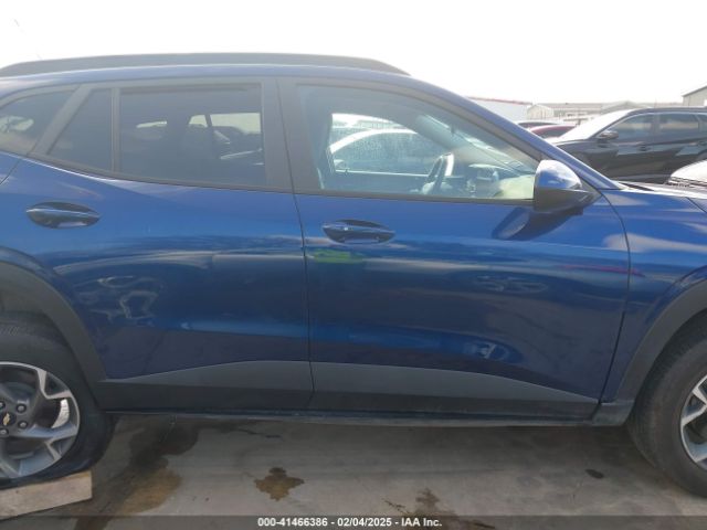 KL77LHE20RC111591 Chevrolet Trax Fwd Lt