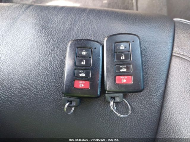 5YFBURHE9JP795588 Toyota Corolla Xle