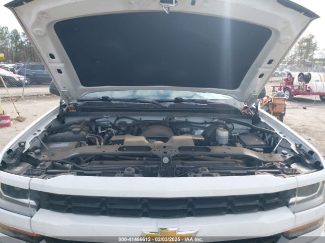 1GCVKPEC3JZ112283 Chevrolet Silverado 1500 Custom