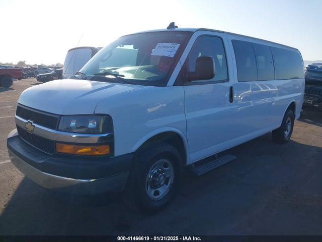 1GAZGPFGXL1268223 Chevrolet Express Passenger Rwd 3500 Extended Wheelbase Lt