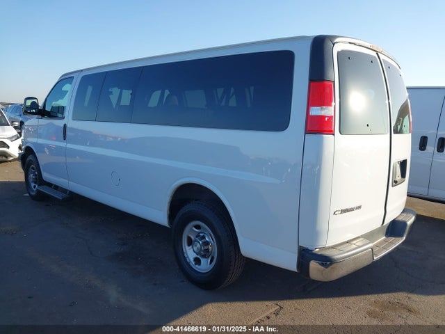 1GAZGPFGXL1268223 Chevrolet Express Passenger Rwd 3500 Extended Wheelbase Lt