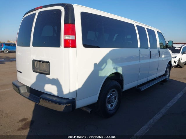 1GAZGPFGXL1268223 Chevrolet Express Passenger Rwd 3500 Extended Wheelbase Lt