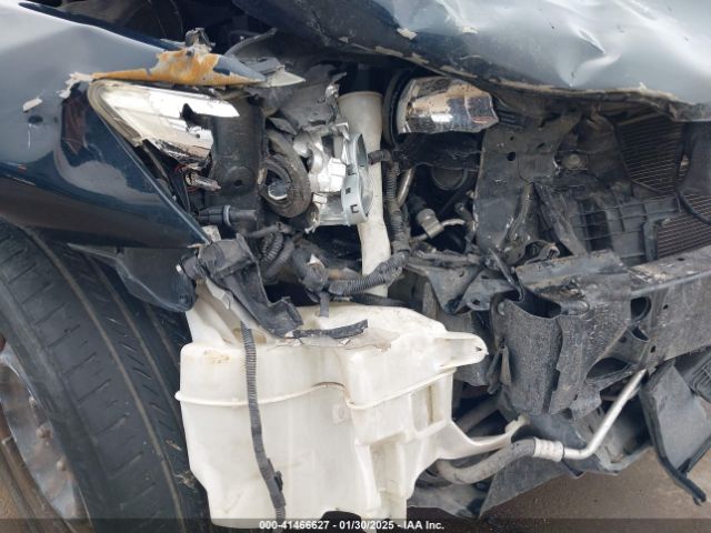 4T4BF1FK8FR473704 Toyota CAMRY LE