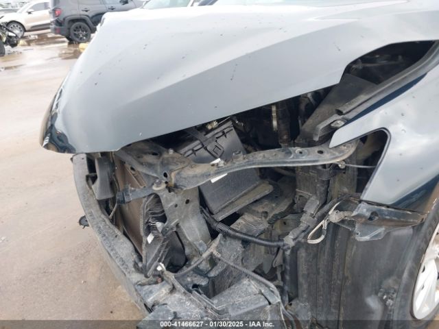 4T4BF1FK8FR473704 Toyota CAMRY LE