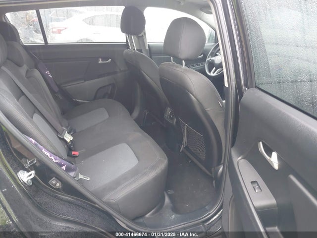 KIA Sportage Lx 2014 KNDPBCAC1E7642079 Image 8