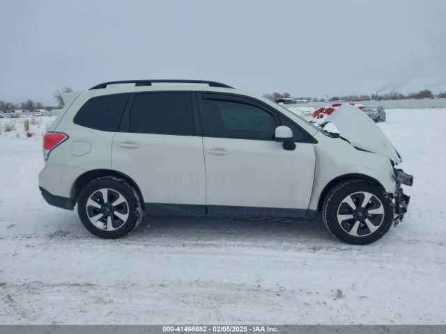 JF2SJAEC1HH529955 Subaru Forester 2.5i Premium