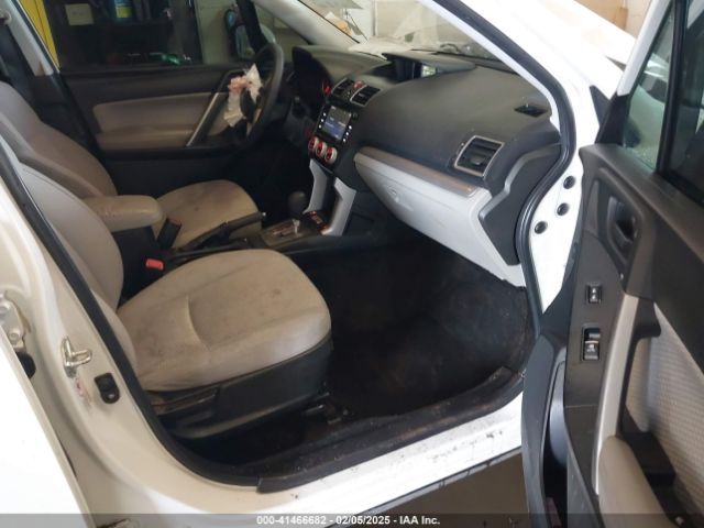 JF2SJAEC1HH529955 Subaru Forester 2.5i Premium