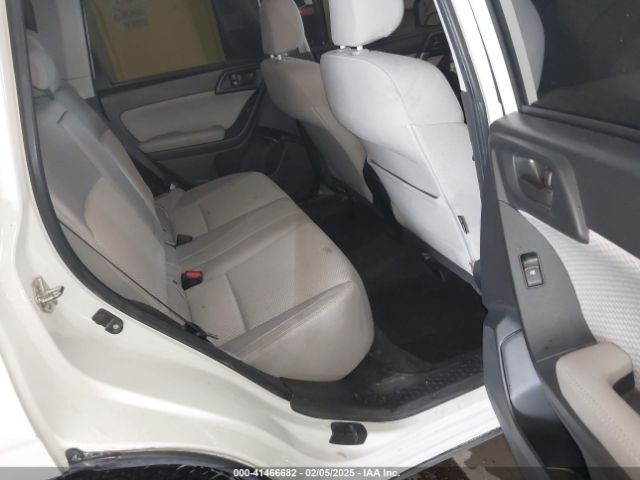 JF2SJAEC1HH529955 Subaru Forester 2.5i Premium