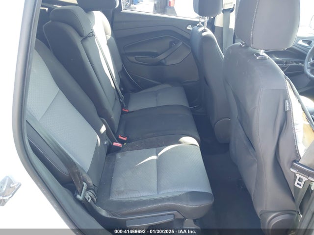 1FMCU9G92HUC53170 Ford ESCAPE SE