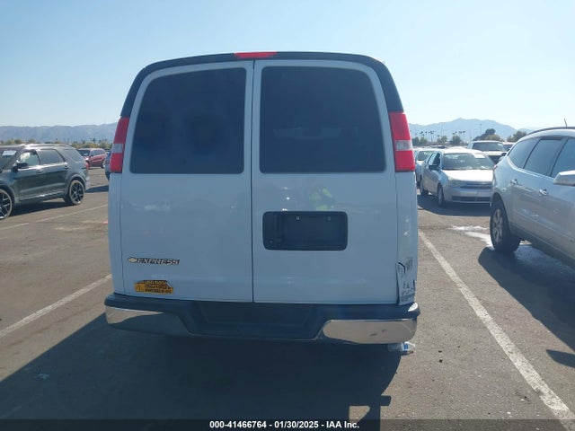 1GAZGPFG0L1246277 Chevrolet Express Passenger Rwd 3500 Extended Wheelbase Lt