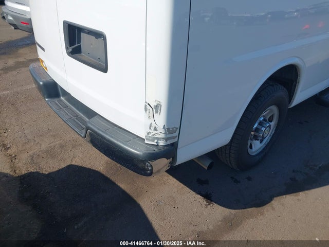 1GAZGPFG0L1246277 Chevrolet Express Passenger Rwd 3500 Extended Wheelbase Lt