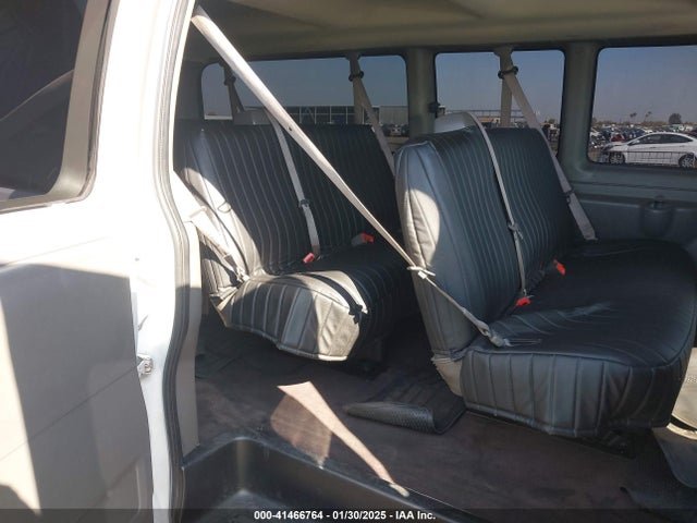 1GAZGPFG0L1246277 Chevrolet Express Passenger Rwd 3500 Extended Wheelbase Lt