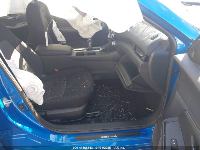 3N1AB8CV3SY253636 Nissan 2025