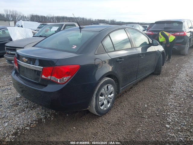 1G1PA5SG9E7425341 Chevrolet Cruze Ls Auto