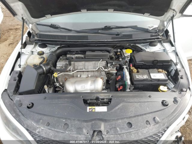 1C3CCCFB9GN186217 Chrysler 200 Touring