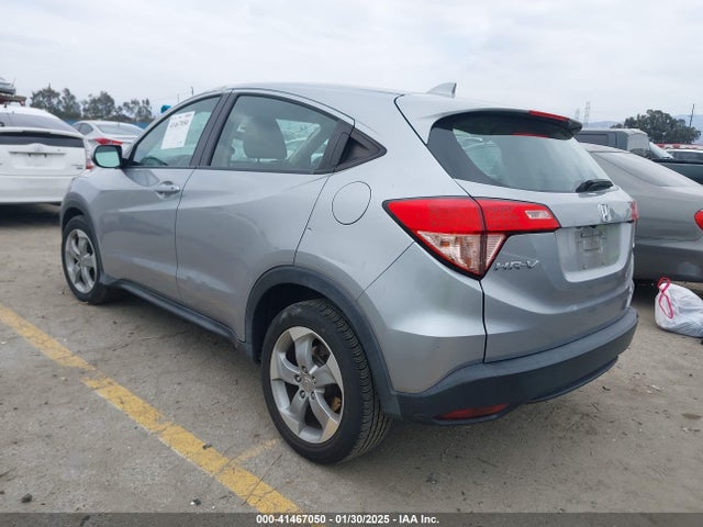3CZRU6H36JG709813 Honda HR-V LX