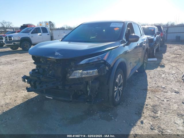 5N1AT3BA8MC670432 Nissan Rogue Sv Fwd