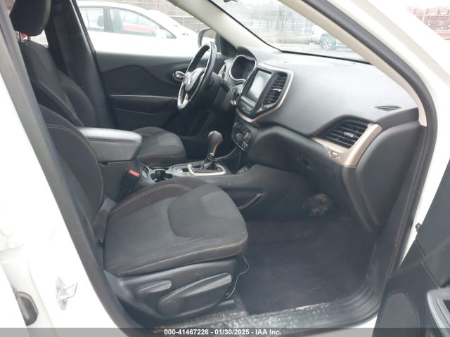 Jeep Cherokee Latitude 2016 1C4PJLCB4GW291734 Image 5