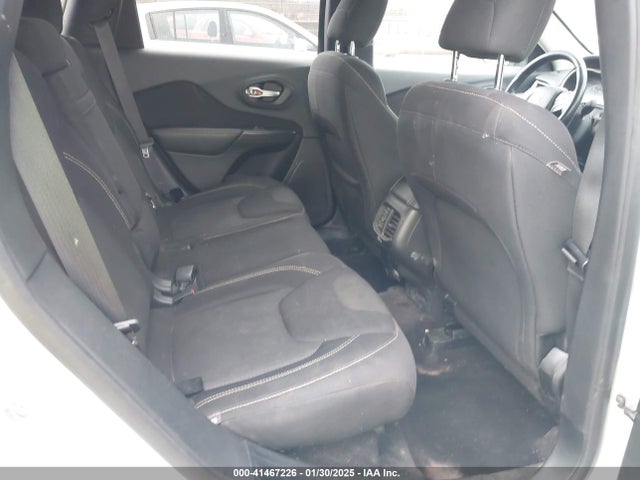 Jeep Cherokee Latitude 2016 1C4PJLCB4GW291734 Image 8