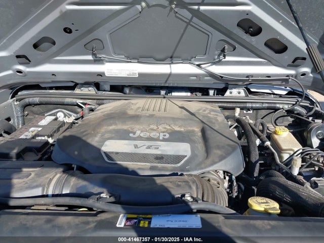 1C4HJWDG9GL177343 Jeep Wrangler Unlimited Sport