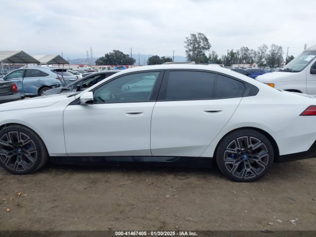 WBY33FK02RCR97601 BMW I5 Edrive40