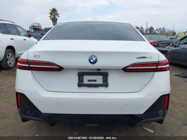 WBY33FK02RCR97601 BMW I5 Edrive40