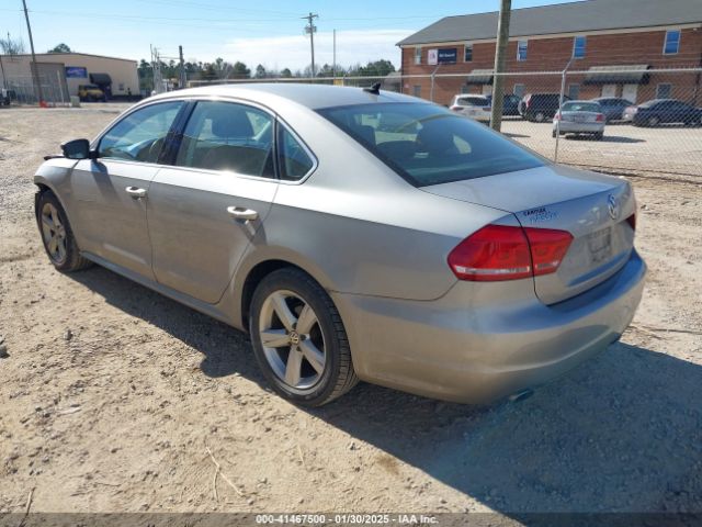 2014 VOLKSWAGEN PASSAT 1VWBT7A38EC091653 Photo 2