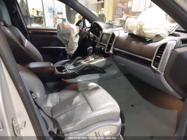 2013 PORSCHE CAYENNE WP1AA2A25DLA01306 Photo 4