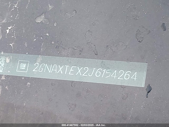 2GNAXTEX2J6154264 Chevrolet EQUINOX LT