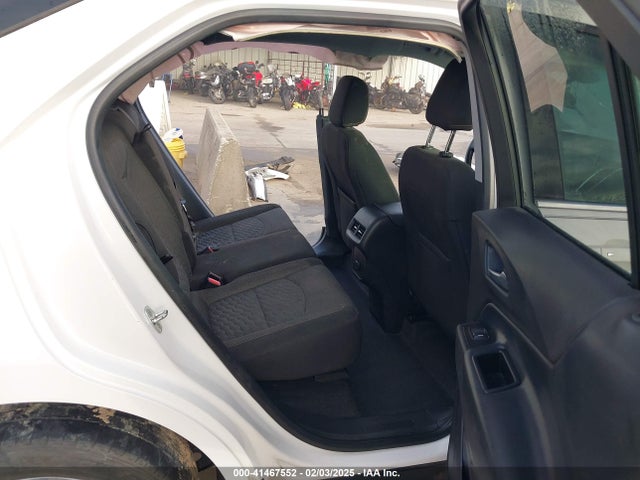 2GNAXTEX2J6154264 Chevrolet EQUINOX LT