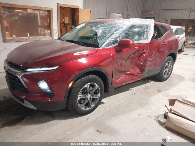 3GNKBHR47RS185197 Chevrolet Blazer Awd 2lt