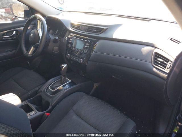 5N1AT2MV0HC897260 Nissan ROGUE SV