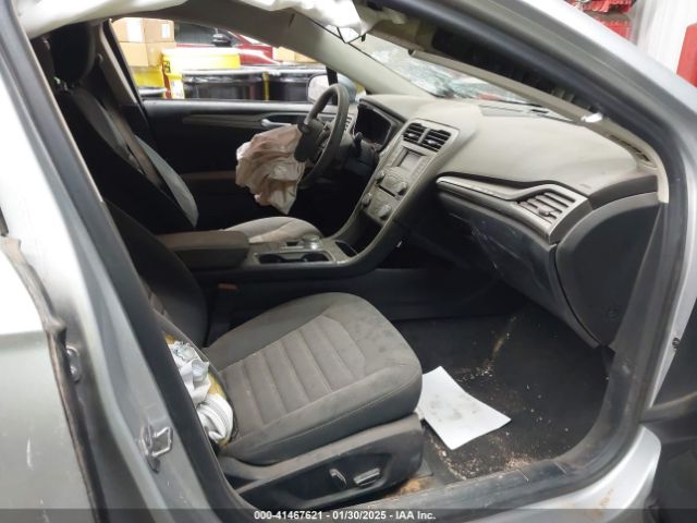 3FA6P0LUXJR170152 Ford Fusion Hybrid Se