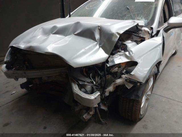 3FA6P0LUXJR170152 Ford Fusion Hybrid Se