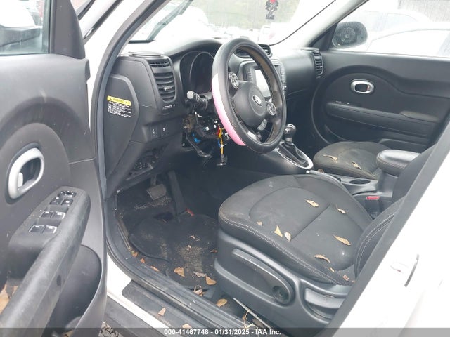 KNDJP3A57K7017867 KIA SOUL +