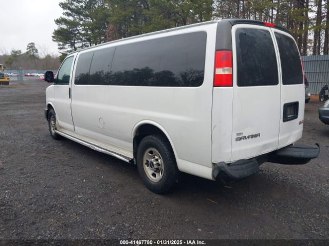 2013 GMC SAVANA 3500 1GJZ7ZFG7D1155262 Photo 2