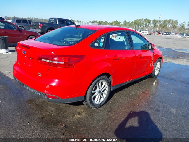 Ford FOCUS SE 2015 1FADP3FE8FL321587 Image 4