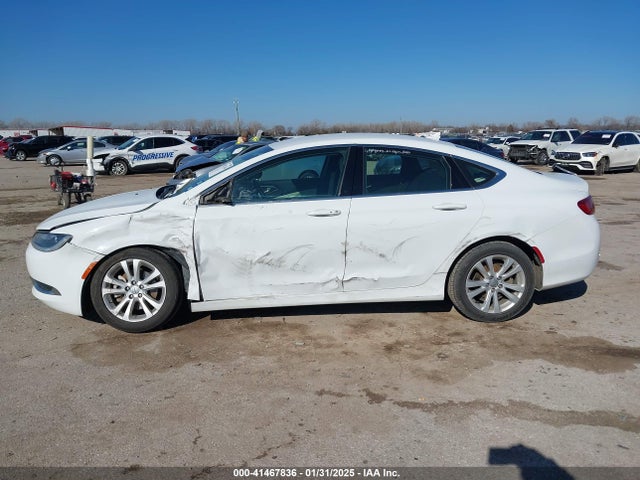 Chrysler 200 Limited 2015 1C3CCCAB9FN747960 Image 14