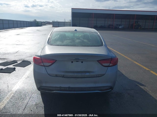 Chrysler 200 Limited 2015 1C3CCCABXFN677711 Image 16