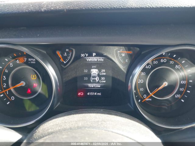 1C4HJXDN9NW270184 Jeep Wrangler Unlimited Sport S 4x4
