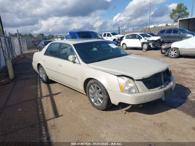 2011 CADILLAC DTS 1G6KH5E68BU131736