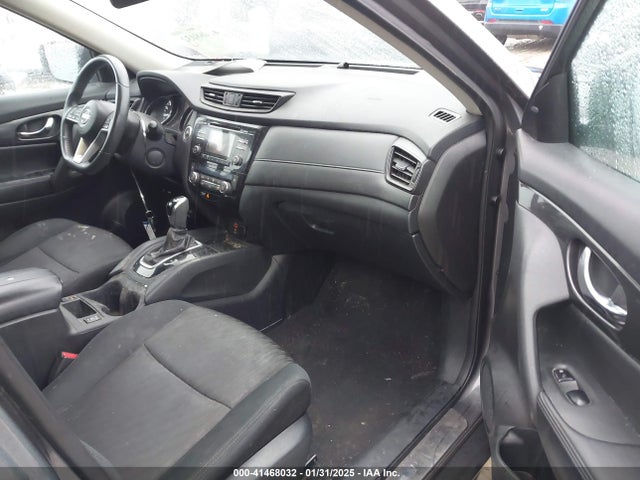 Nissan ROGUE SV 2017 5N1AT2MV9HC808365 Image 5