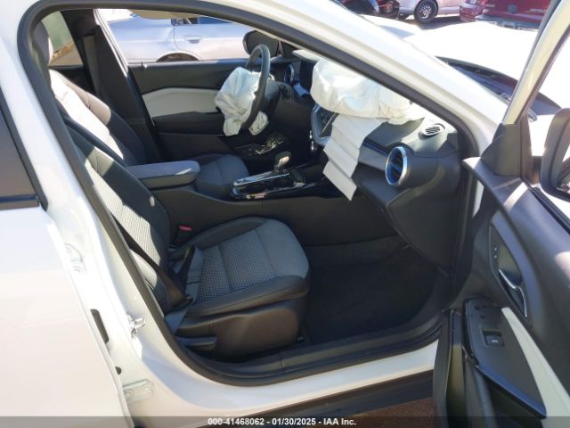 KL77LHEP1SC018192 Chevrolet Trax Fwd Lt