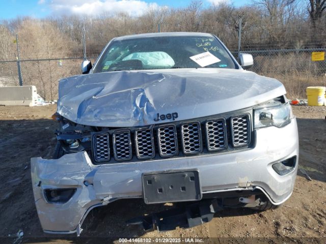 1C4RJFAG5MC617174 Jeep Grand Cherokee Laredo X 4x4