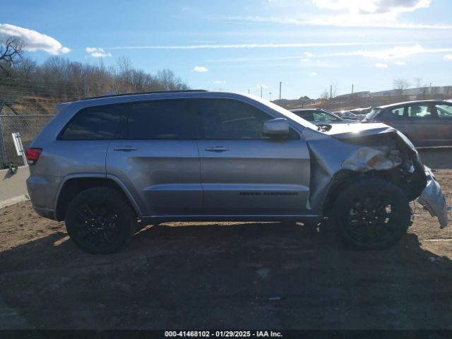 1C4RJFAG5MC617174 Jeep Grand Cherokee Laredo X 4x4