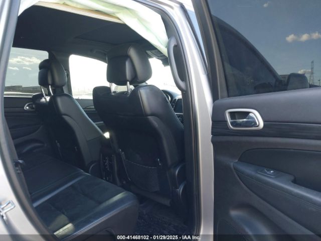 1C4RJFAG5MC617174 Jeep Grand Cherokee Laredo X 4x4