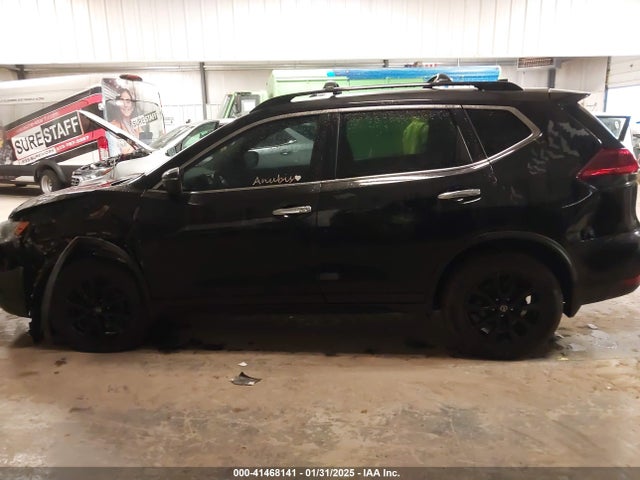 5N1AT2MV1JC726507 Nissan ROGUE SV