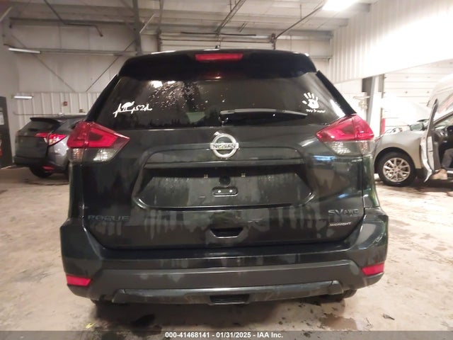 5N1AT2MV1JC726507 Nissan ROGUE SV
